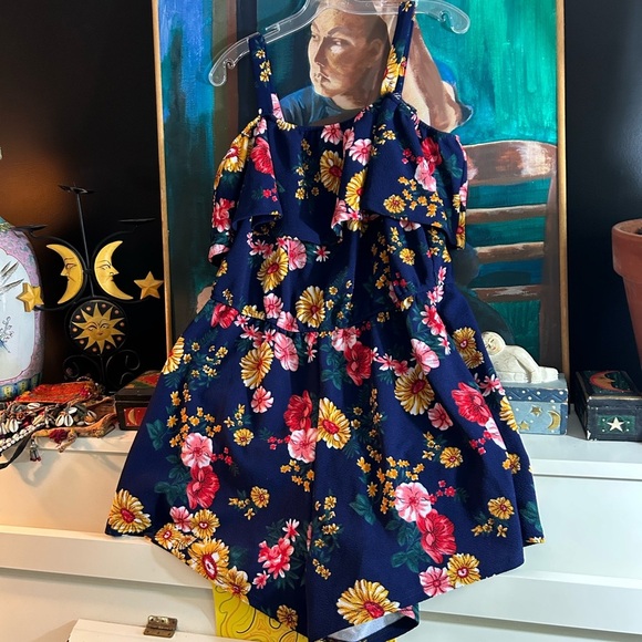 Floral Ruffle Jumpsuit in Navy Blue XL - Picture 15 of 16